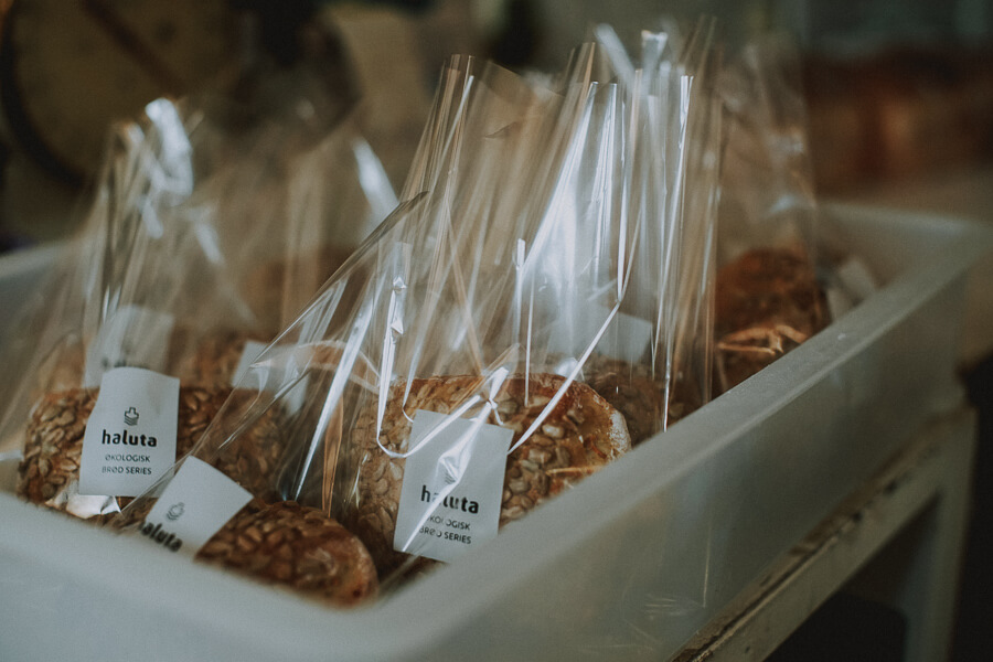 haluta ( ハルタ ) 上田の出荷されるパン